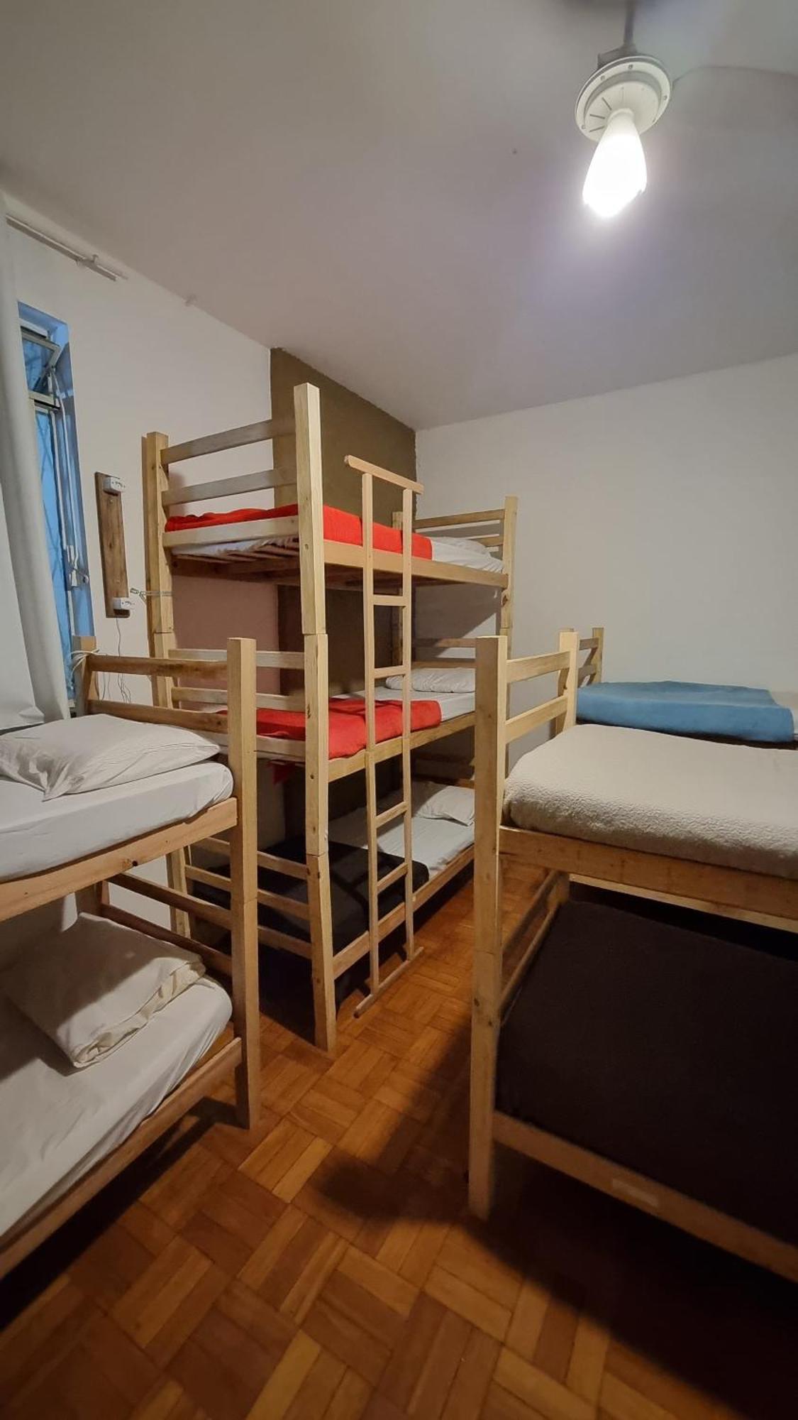 Savassi Hostel เบโลโอรีซอนชี ภายนอก รูปภาพ