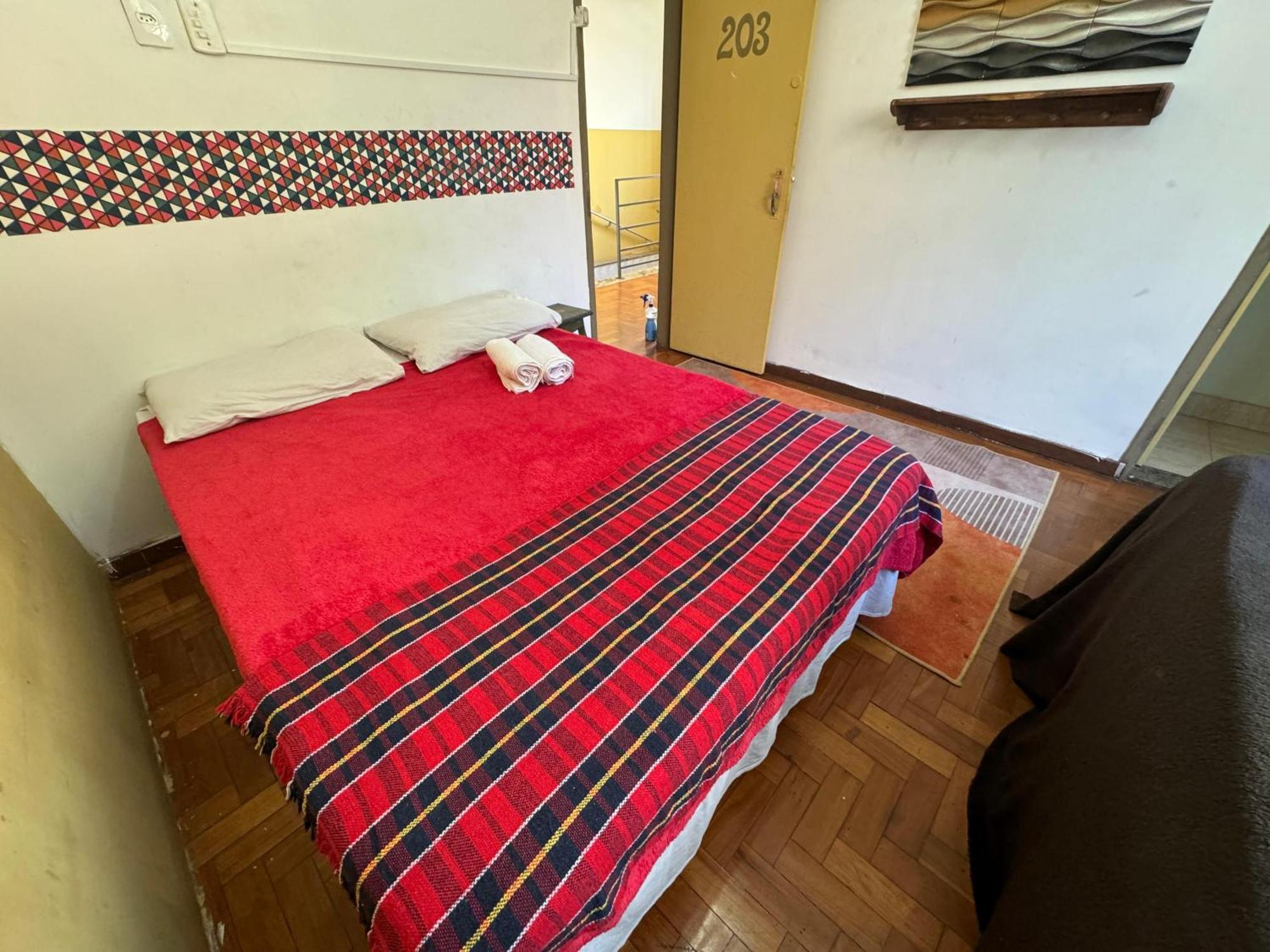 Savassi Hostel เบโลโอรีซอนชี ภายนอก รูปภาพ