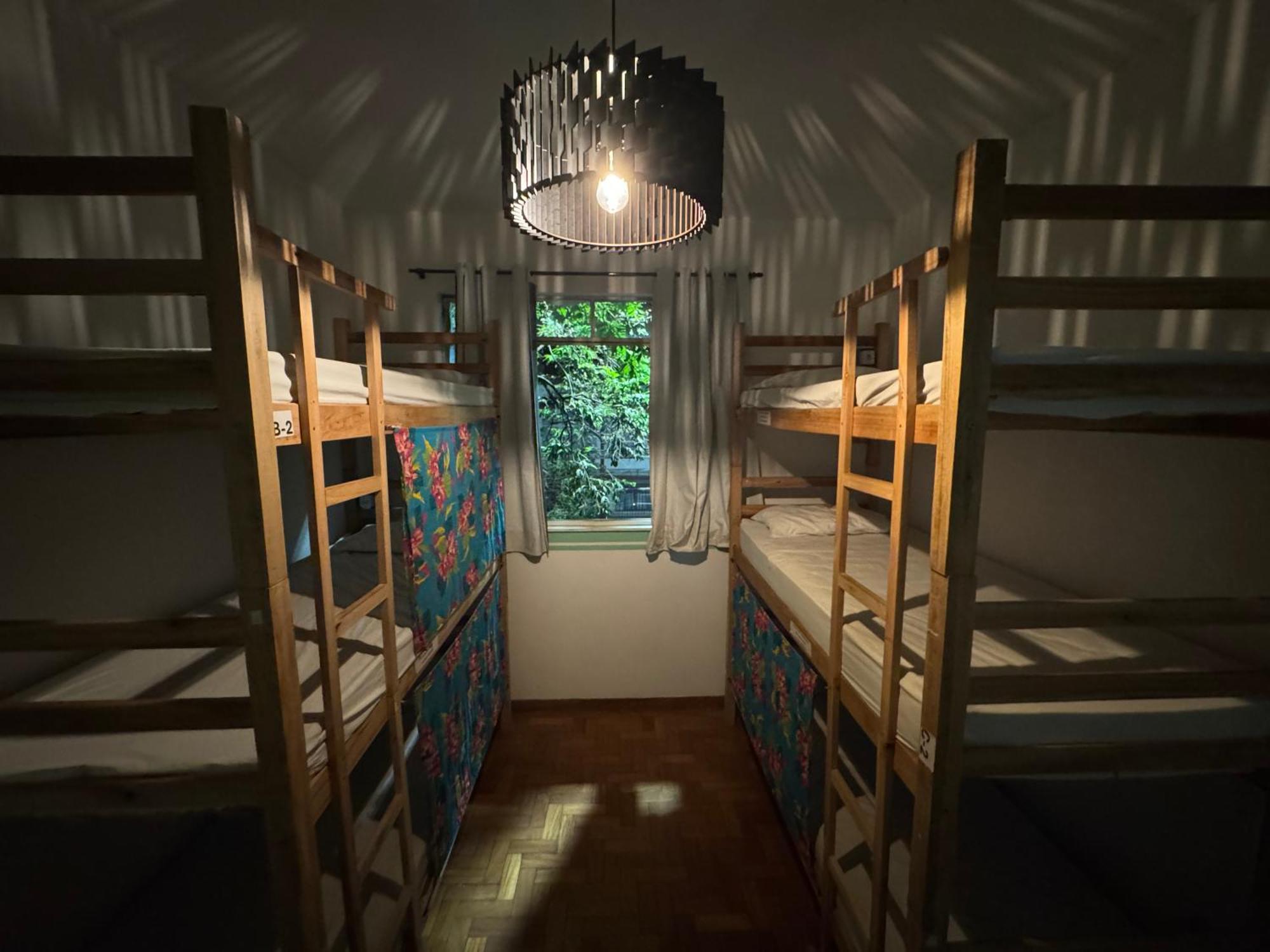 Savassi Hostel เบโลโอรีซอนชี ภายนอก รูปภาพ