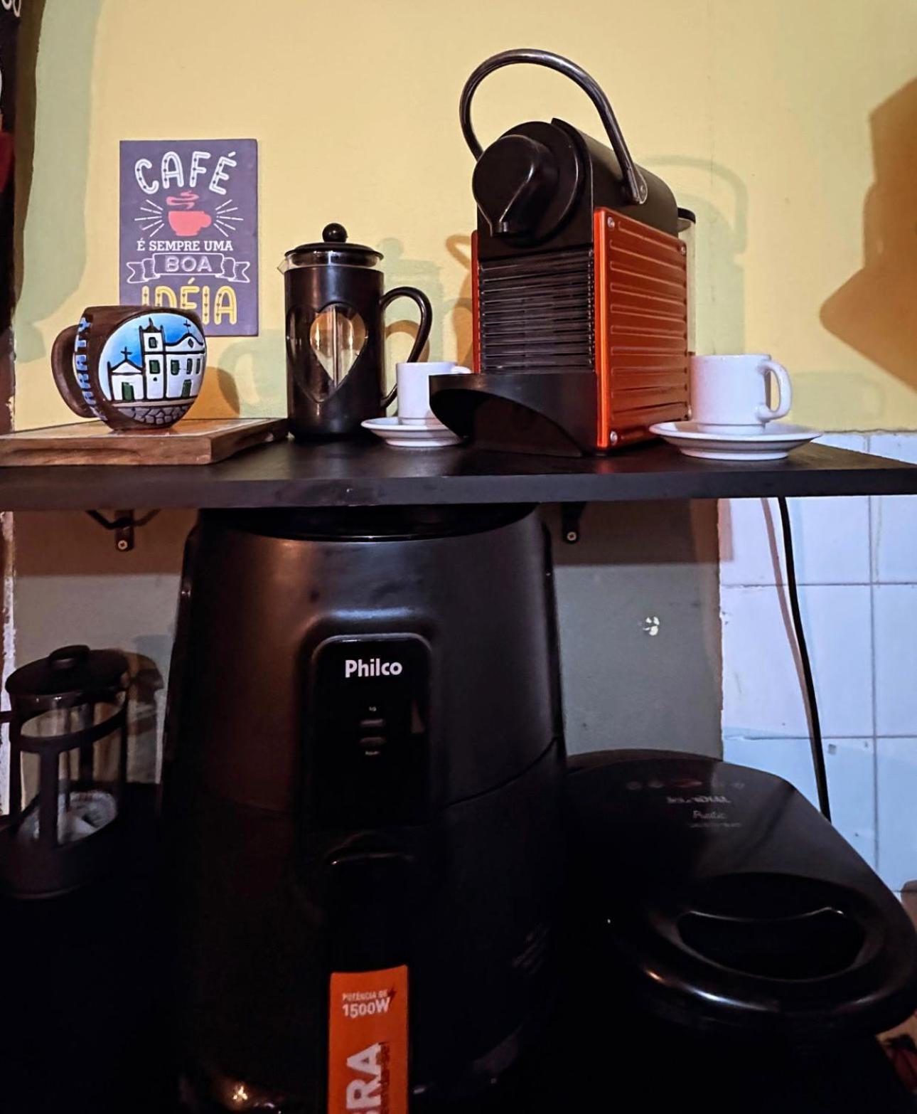 Savassi Hostel เบโลโอรีซอนชี ภายนอก รูปภาพ